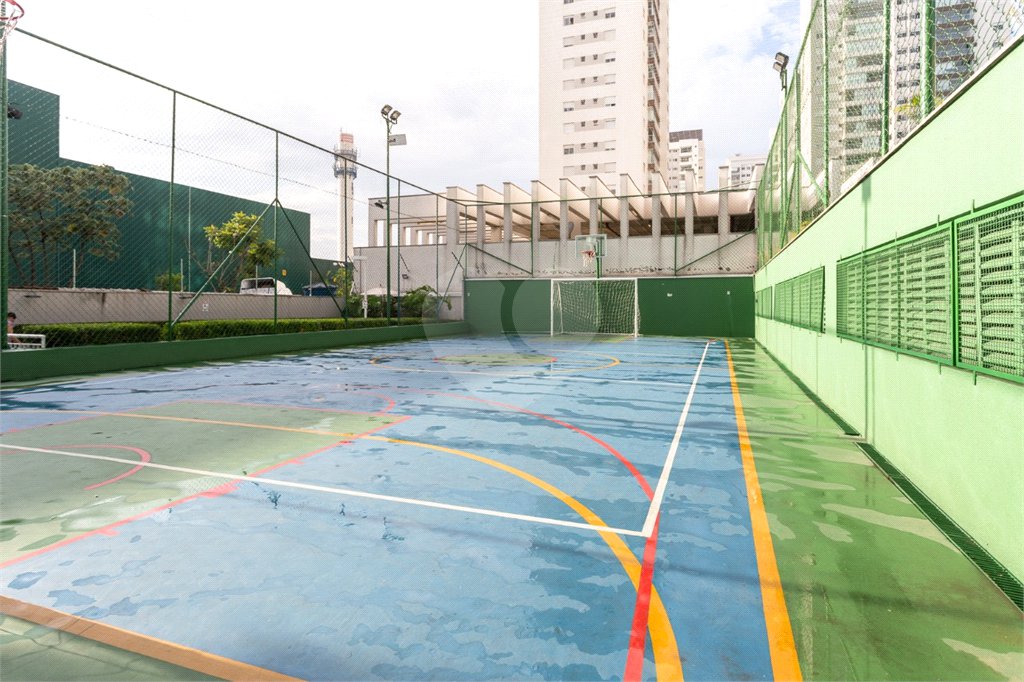 Apartamento à venda com 3 quartos, sendo 1 suíte, em Vila Anastácio, São Paulo, SP