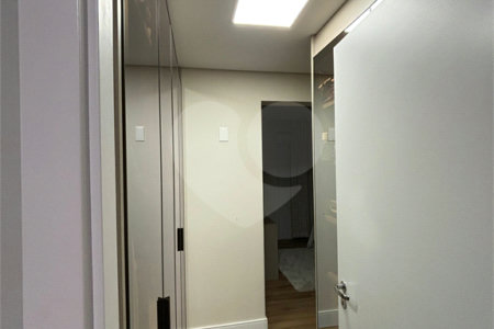 Apartamento à venda com 2 suítes em Vila Anastácio, São Paulo, SP