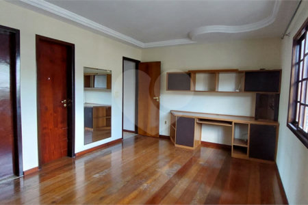Casa Térrea à venda com 3 quartos, sendo 1 suíte, em Santíssimo, Rio de Janeiro, RJ