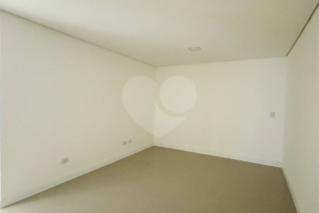 Apartamento à venda com 3 suítes em Baeta Neves, São Bernardo do Campo, SP