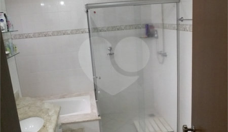 Apartamento à venda com 5 quartos, sendo 4 suítes, no Centro, São Carlos, SP