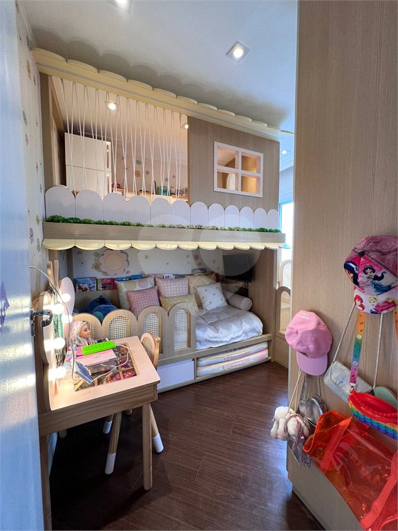 Apartamento à venda com 3 suítes em Santana, São Paulo, SP