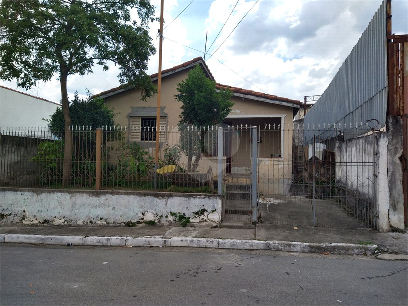 Casa Térrea à venda com 3 quartos em Jardim Aricanduva, São Paulo, SP