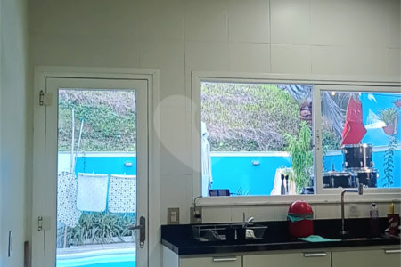 Casa à venda com 3 quartos, sendo 1 suíte, no condomínio Mansões da Prata, Rio de Janeiro - RJ