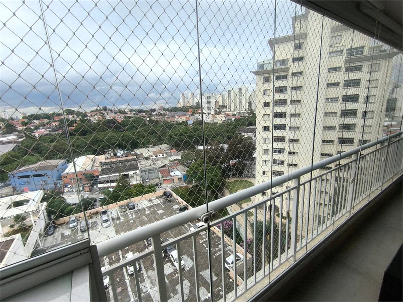 Apartamento à venda com 3 quartos, sendo 1 suíte, em Jardim Vazani, São Paulo, SP