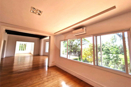 Casa à venda com 4 suítes no condomínio Chácara Flora, São Paulo - SP