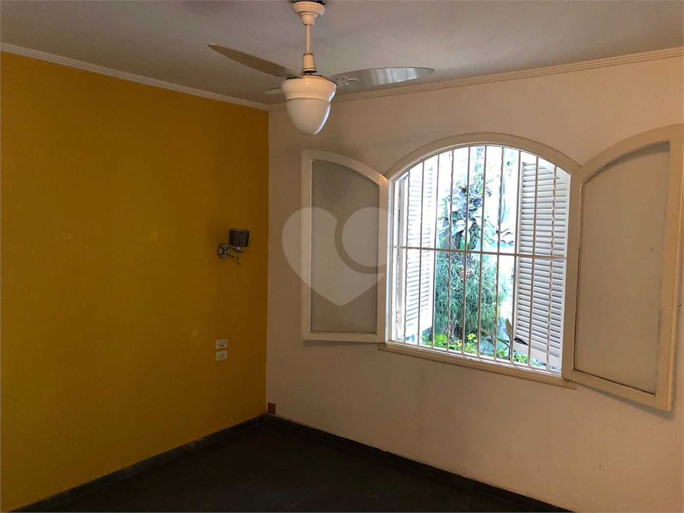 Casa Térrea à venda com 4 quartos, sendo 2 suítes, em Jardim das Bandeiras, São Paulo, SP