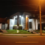 Casa para venda no condomínio de alto padrão Damha III,