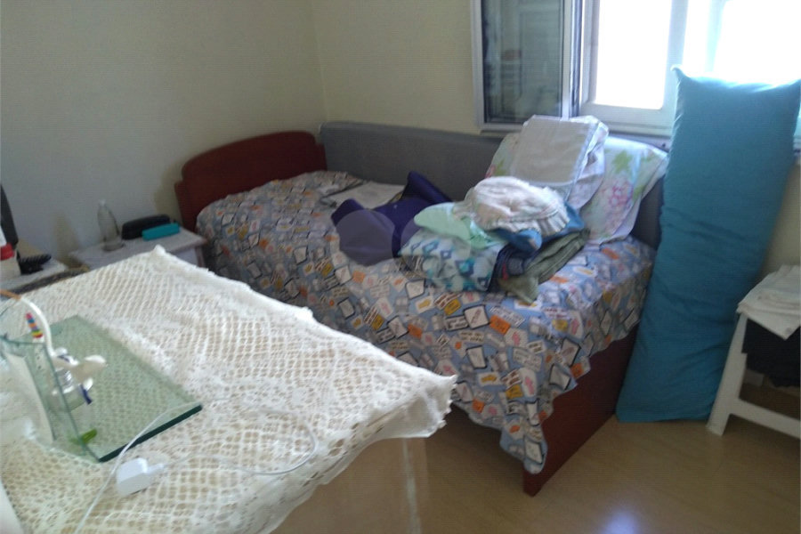 Sobrado à venda com 3 quartos, sendo 1 suíte,  em Vila Ester (zona Norte), São Paulo, SP