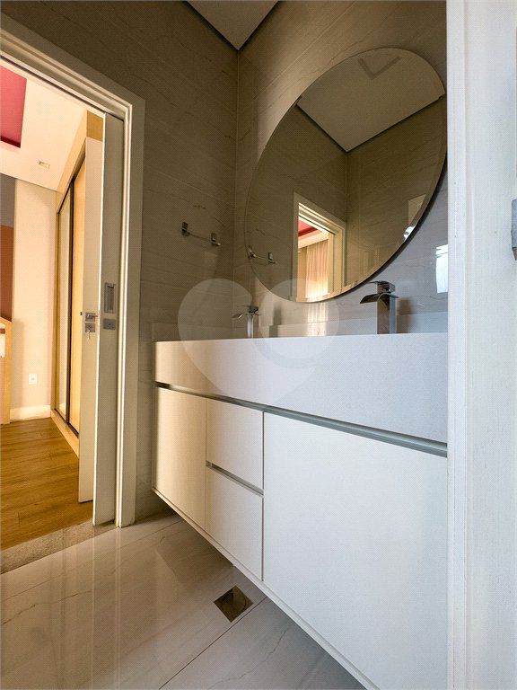 Casa à venda com 3 quartos, sendo 2 suítes, no condomínio Jardim Residencial Dona Maria José, Indaiatuba - SP