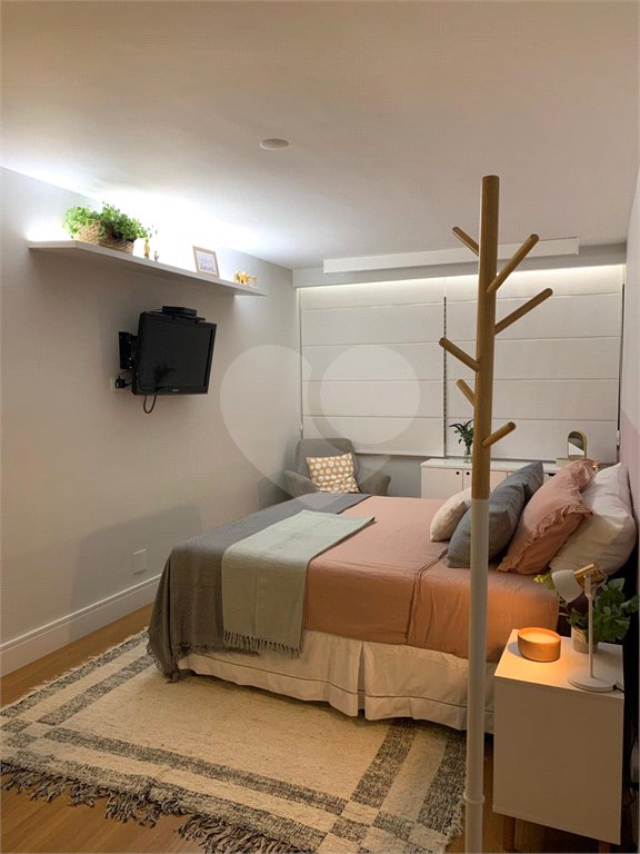 Apartamento à venda com 3 quartos, sendo 1 suíte, em Santana, São Paulo, SP