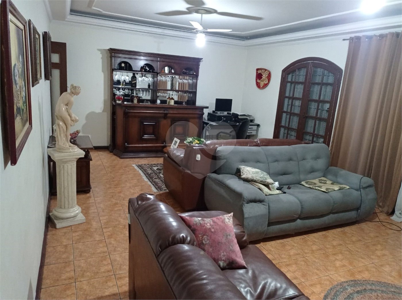 Casa à venda com 5 suítes em Vila Medeiros, São Paulo, SP