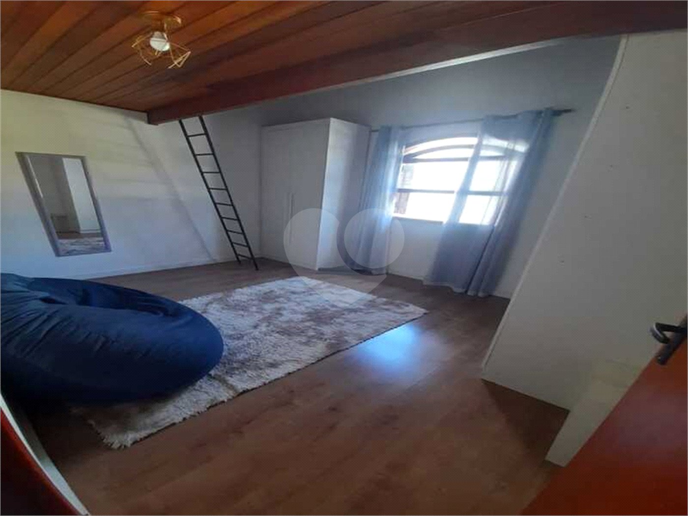 Chácara à venda com 3 suítes em Pavão (canguera), São Roque, SP