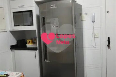 Apartamento à venda com 4 quartos, sendo 1 suíte,  em Parque Residencial Aquarius, São José dos Campos, SP