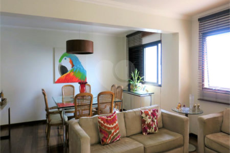 Apartamento à venda com 4 quartos, sendo 3 suítes,  em Jardim Monte Kemel, São Paulo, SP