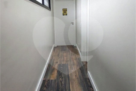 Casa para alugar com 5 quartos, sendo 1 suíte, no condomínio Figueira Garden, Atibaia - SP
