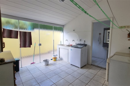 Casa à venda com 3 quartos, sendo 1 suíte,  no condomínio Vivendas do Lago, Sorocaba - SP