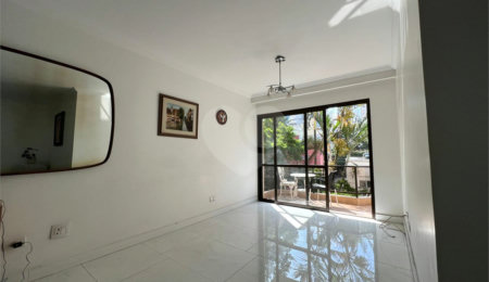 Apartamento à venda com 3 quartos, sendo 1 suíte,  em Santana, São Paulo, SP