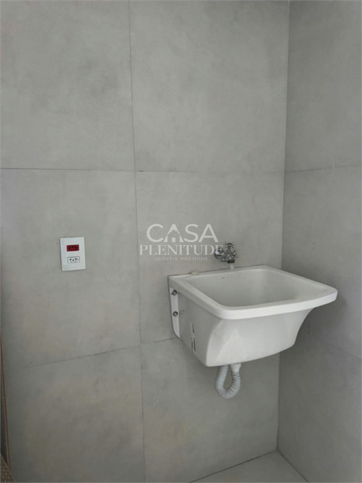Casa em condomínio à venda com 3 quartos, sendo 1 suíte, em Wanel Ville, Sorocaba, SP