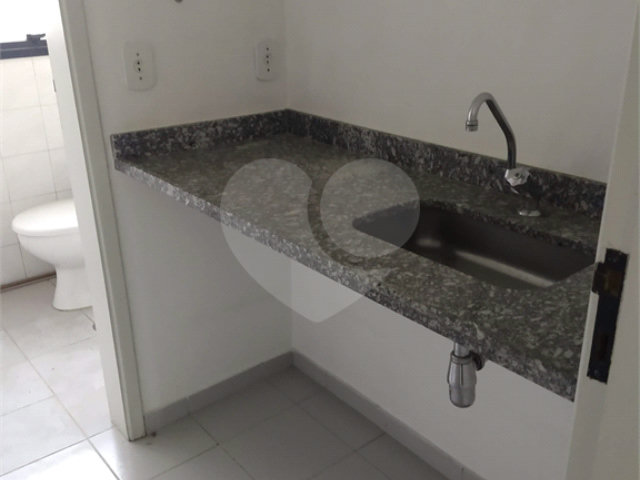Sala à venda com 1 quarto em Vila Olímpia, São Paulo, SP