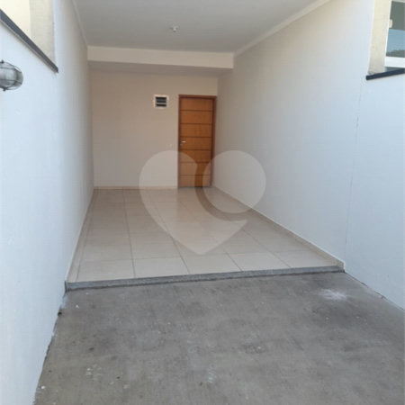 Sobrado à venda com 2 suítes em Jardim Nely, Indaiatuba, SP