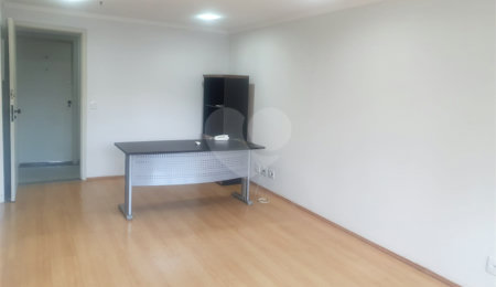 Sala à venda em Chácara Santo Antônio, São Paulo, SP