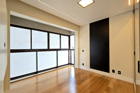 Apartamento à venda com 5 quartos, sendo 4 suítes, em Santa Cecília, São Paulo, SP