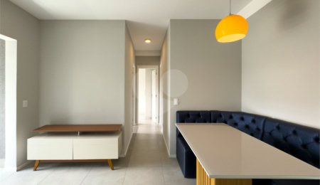 Apartamento à venda com 2 quartos, sendo 1 suíte,  em Chácara Santo Antônio (zona Sul), São Paulo, SP