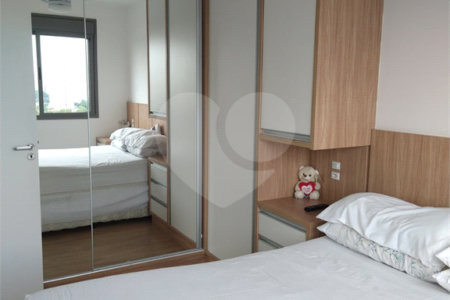 Apartamento à venda com 3 quartos, sendo 1 suíte, em Santo Amaro, São Paulo, SP