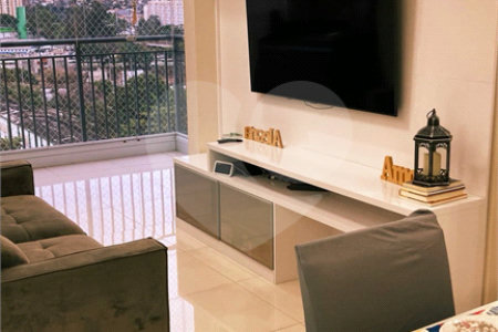 Apartamento à venda com 2 quartos em Vila Anastácio, São Paulo, SP