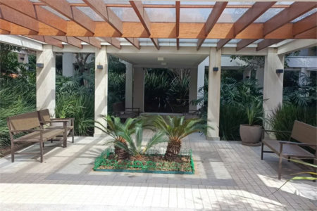 Apartamento à venda com 3 quartos, sendo 1 suíte,  em Jardim Vazani, São Paulo, SP