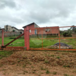 Casa à venda com 2 suítes no condomínio Portal dos Pássaros, Alambari - SP