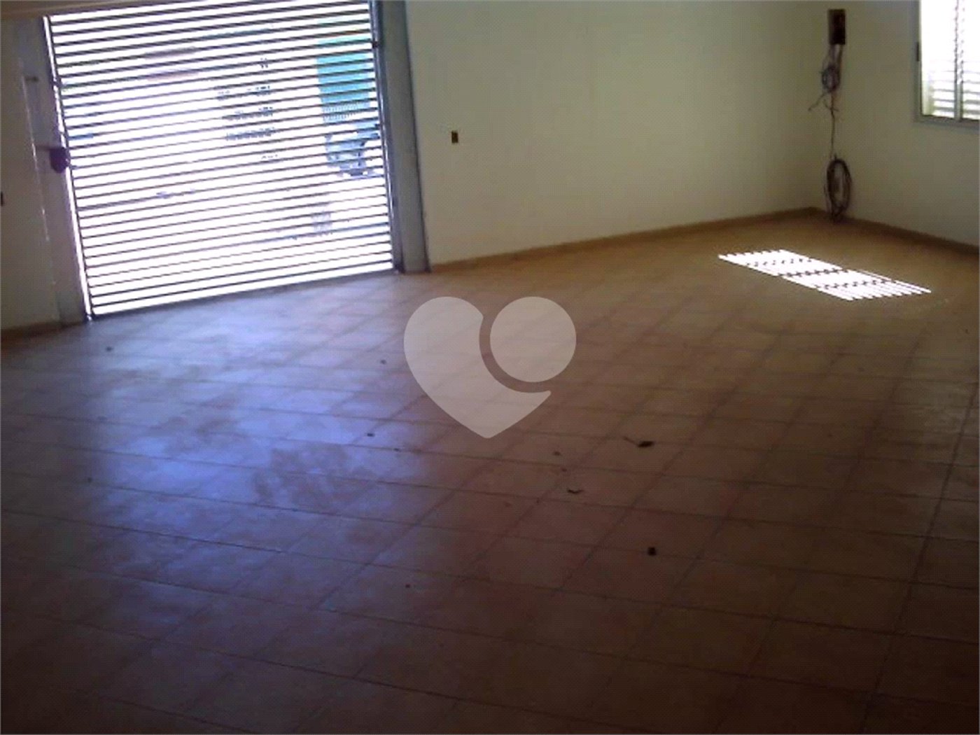 Sobrado à venda com 3 quartos, sendo 1 suíte, em Tremembé, São Paulo, SP