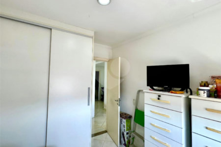 Apartamento à venda com 3 quartos, sendo 1 suíte, em Vila Galvão, Guarulhos, SP