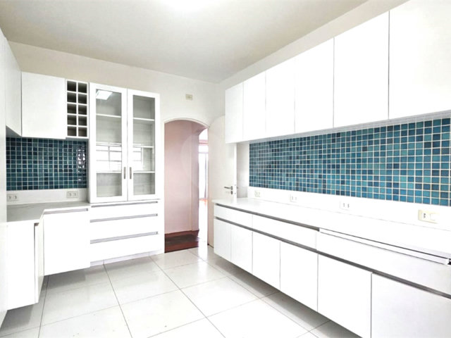 Apartamento para alugar com 3 quartos, sendo 1 suíte,  em Granja Julieta, São Paulo, SP