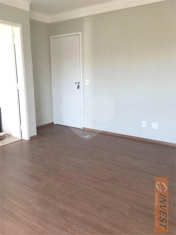Apartamento à venda com 3 quartos, sendo 1 suíte, em Parque Reboucas, São Paulo, SP