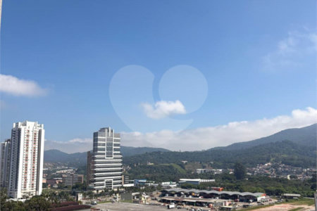Apartamento à venda com 1 quarto em Vila Mogilar, Mogi das Cruzes, SP