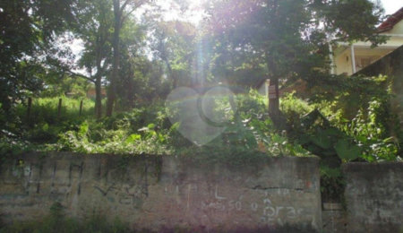 Terreno à venda em Vila Irmãos Arnoni, São Paulo, SP