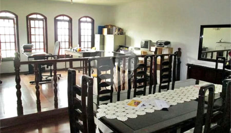 Sobrado à venda com 6 quartos, sendo 4 suítes,  em Vila Albertina, São Paulo, SP
