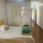 Sobrado à venda ou para alugar com 3 quartos, sendo 1 suíte, em Vila Carrão, São Paulo, SP