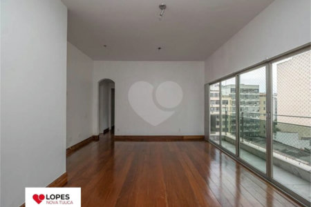 Apartamento à venda com 4 quartos, sendo 2 suítes, em Tijuca, Rio de Janeiro, RJ