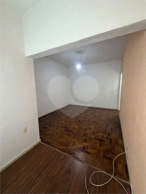 Casa para alugar com 2 quartos no Centro, Vinhedo, SP