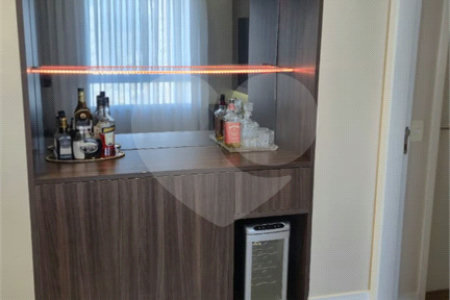 Apartamento à venda com 3 quartos, sendo 1 suíte, no Centro, São Bernardo do Campo, SP
