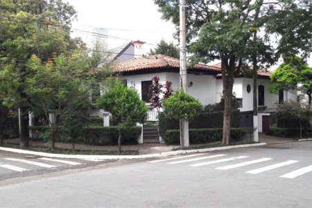 Casa Térrea à venda com 4 suítes em Brooklin Paulista, São Paulo, SP