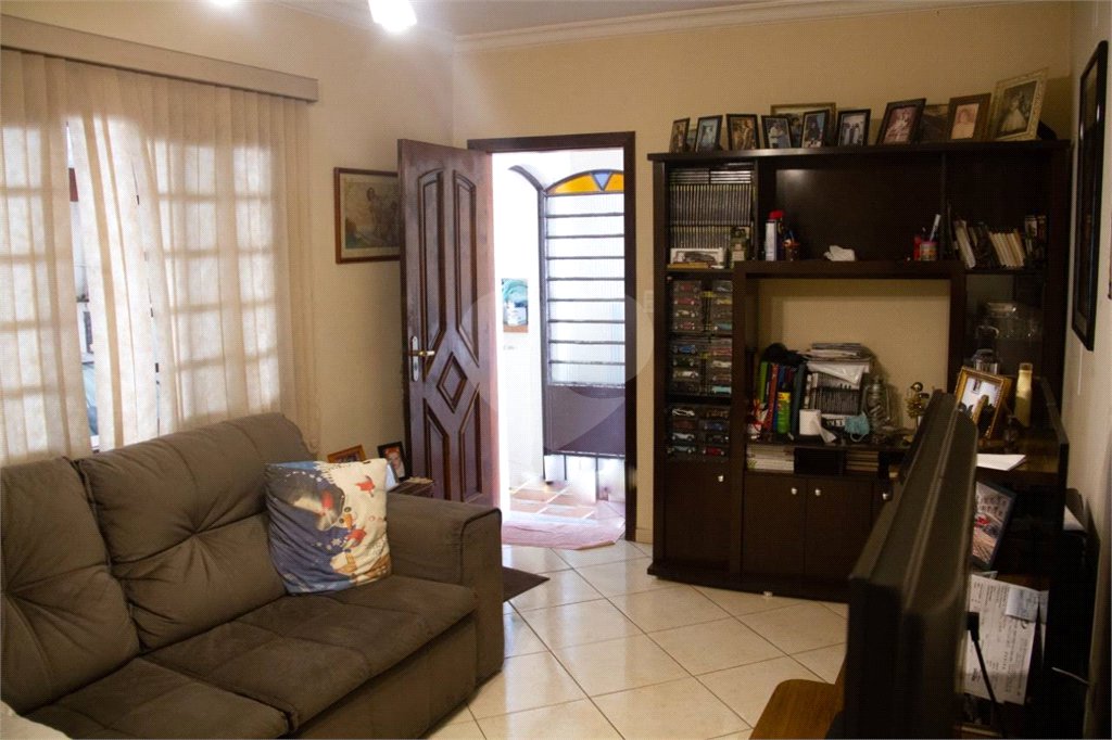 Casa Térrea à venda com 3 quartos, sendo 1 suíte, em Vila Irmãos Arnoni, São Paulo, SP