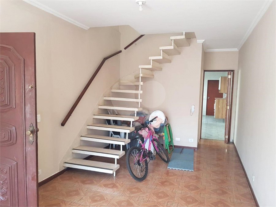 Sobrado à venda com 3 quartos, sendo 1 suíte, em Jabaquara, São Paulo, SP