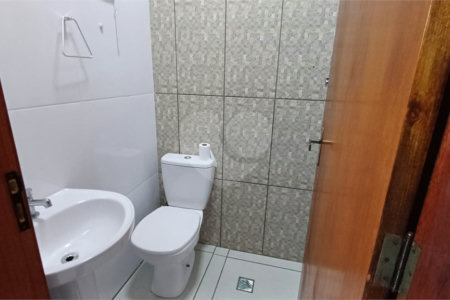 Casa à venda com 2 quartos em Vila Mazzei, Itapetininga, SP