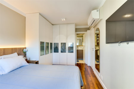 Apartamento à venda com 3 quartos, sendo 2 suítes,  em Jardim Marajoara, São Paulo, SP