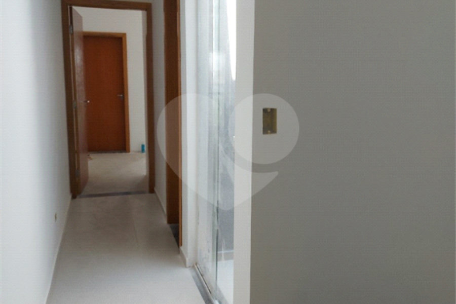 Sobrado à venda com 3 quartos, sendo 1 suíte, em Parada Inglesa, São Paulo, SP