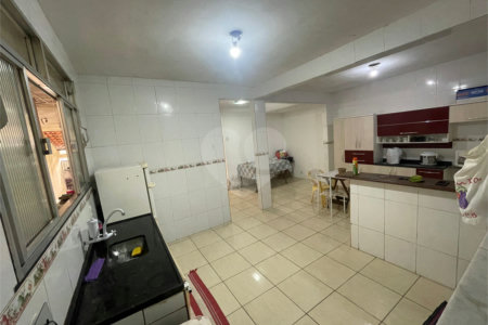 Casa à venda com 2 quartos em Campo Grande, Rio de Janeiro, RJ